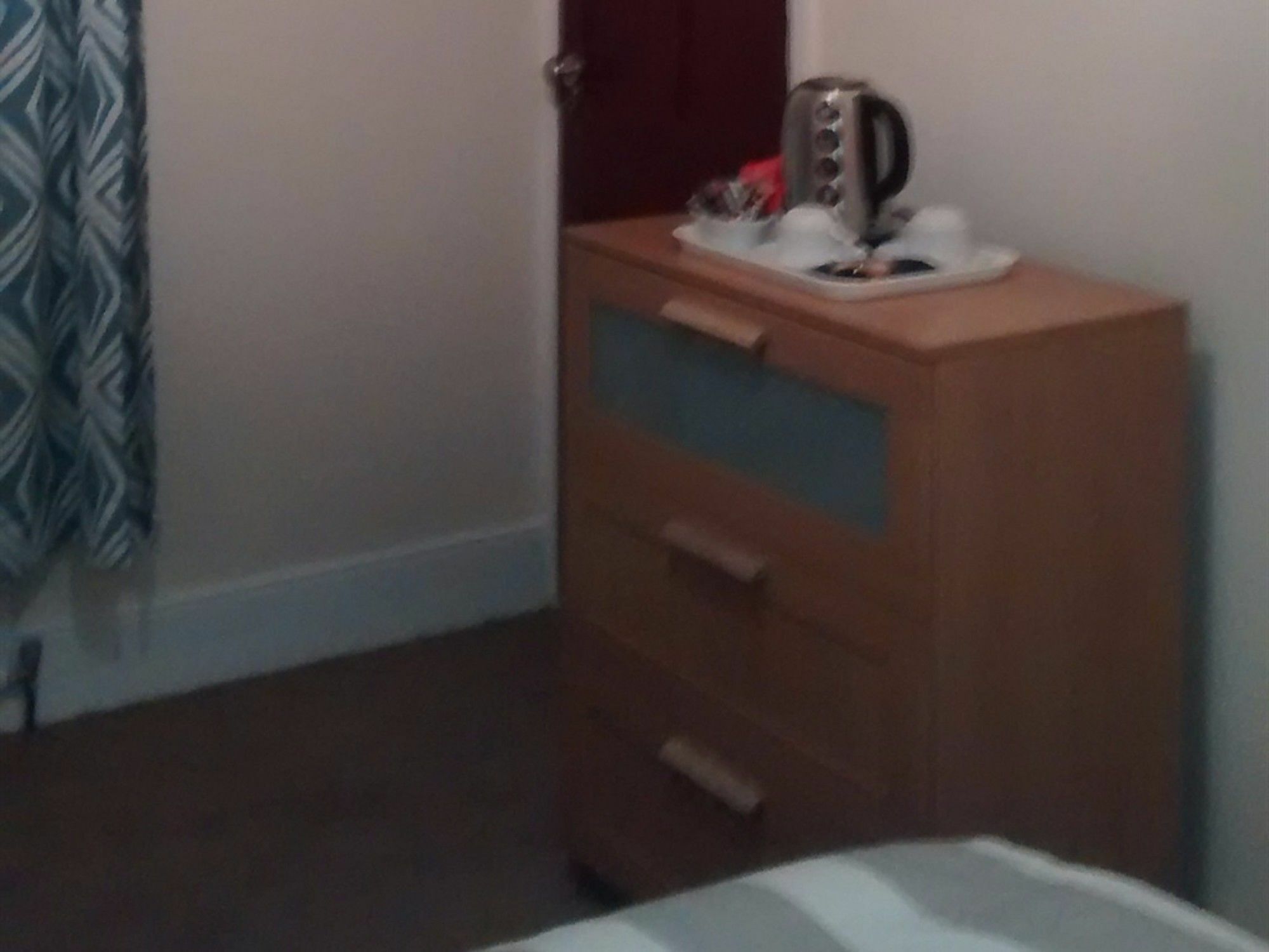Acton Lodge Guest House ลอนดอน ภายนอก รูปภาพ